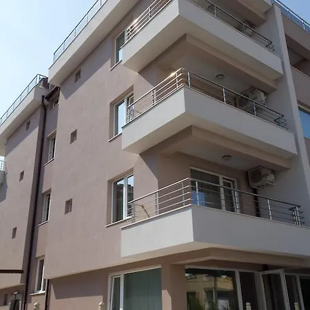 Casa de hóspedes Dobi Primorsko